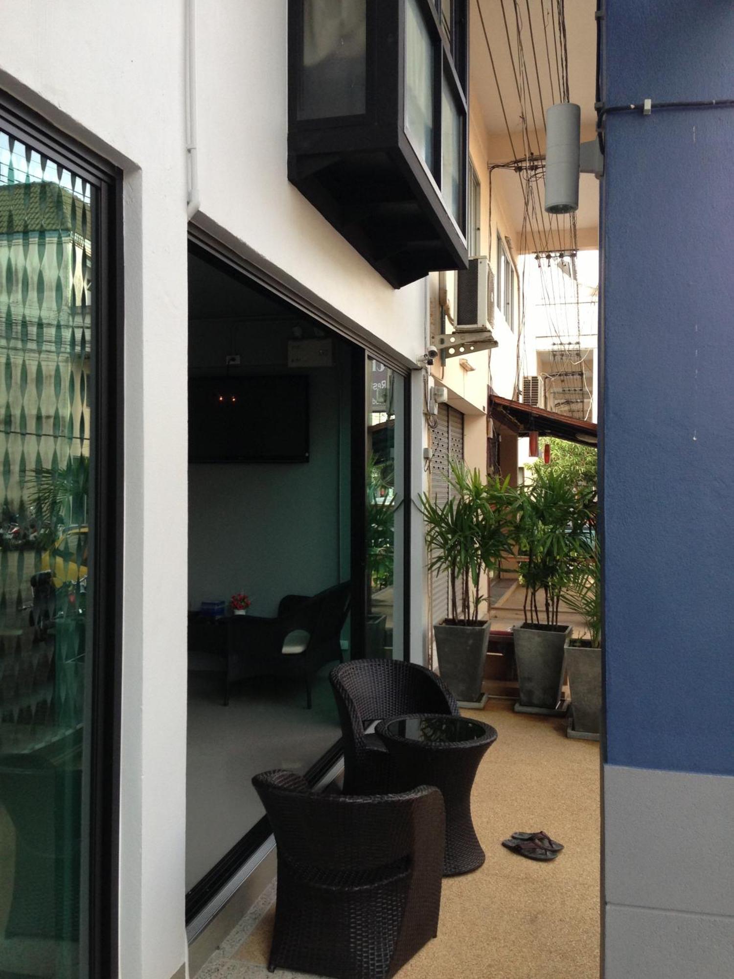 Chalong Sea Breeze Hotel Exterior foto